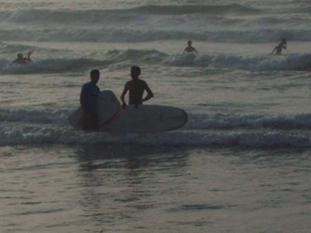 amine (longboard) ahmed (bodyboard)